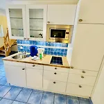 Auster, Direkt Am Alten Strom Apartment Rostock