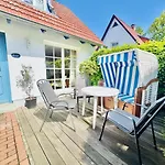Apartment Auster, Direkt Am Alten Strom Rostock