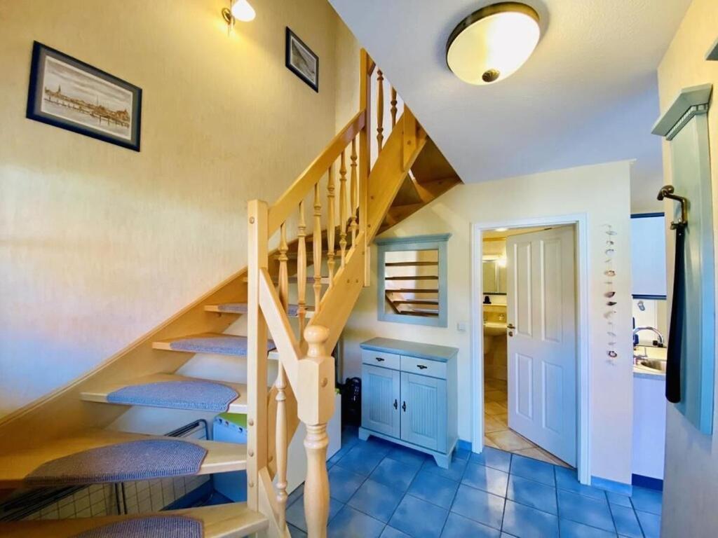 Auster, Direkt Am Alten Strom Rostock